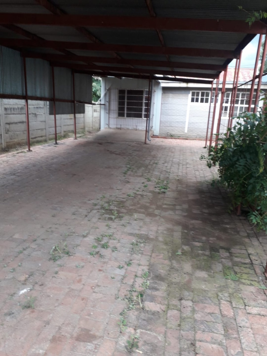 To Let 3 Bedroom Property for Rent in Morewag Free State